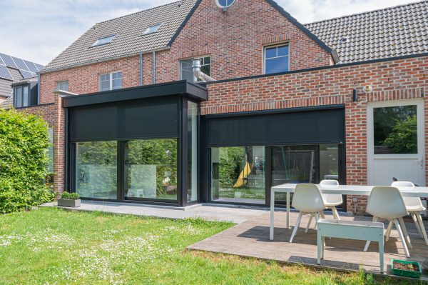 Moderne veranda zwart met screens