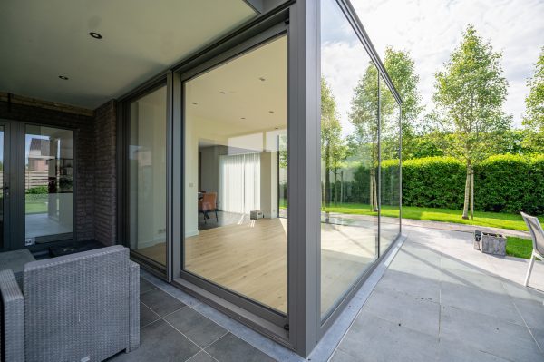 Moderne veranda en pergola